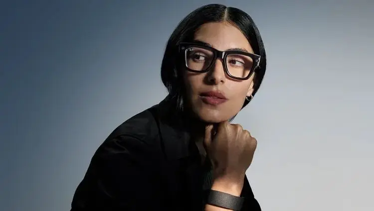 Meta faces lawsuit and UK probe after workers review intimate footage from AI smart glasses