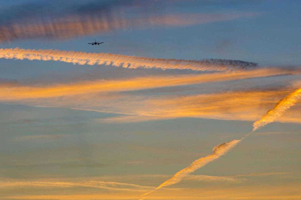 Google's AI cuts flight contrails by 62% in trial with American Airlines, tackling hidden warming
