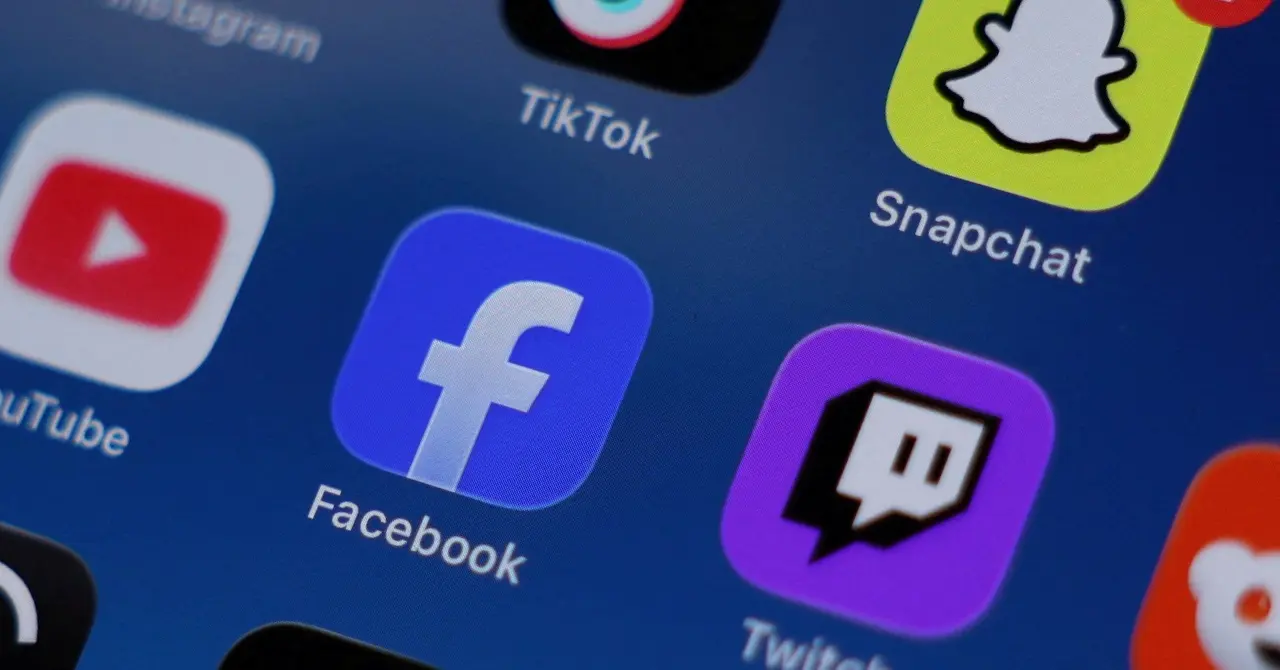 Canada proposes social media ban for under 16s with platform exemptions and AI chatbot rules