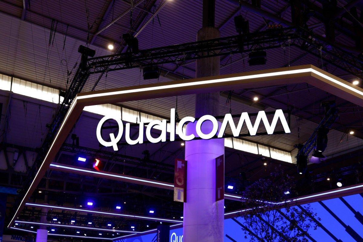 Qualcomm unveils Snapdragon Reality Elite chip as it bets AI glasses will replace smartphones