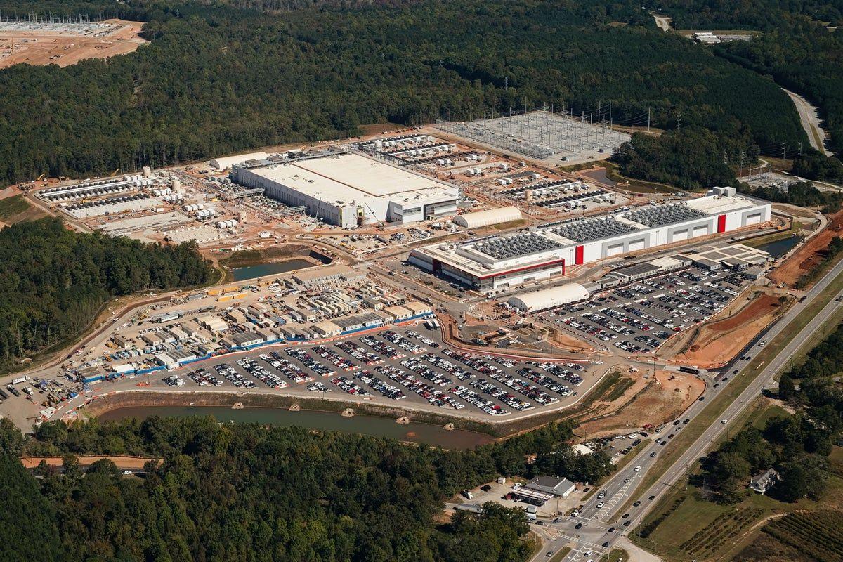 New York becomes first state to halt AI data center construction with one-year moratorium