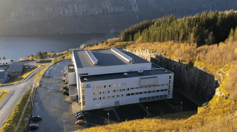 Nscale Eyes $3B IPO Next Month as AI Data Center Demand Surges With $51B in Contracted Revenue