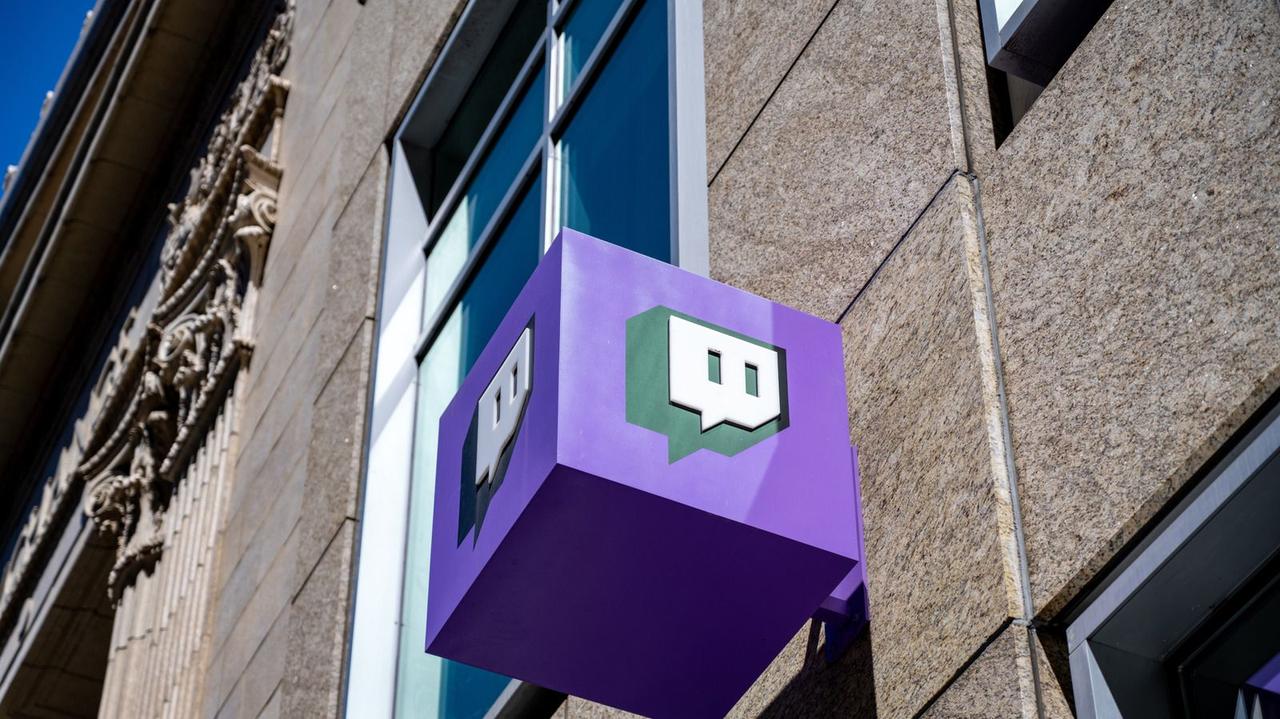 Twitch Streamer Sues Amazon Over AI Training Using Broadcasts Without Consent