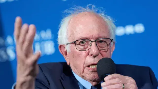 Bernie Sanders Demands Artificial Superintelligence Ban After Sam Altman's Cybersecurity Warning