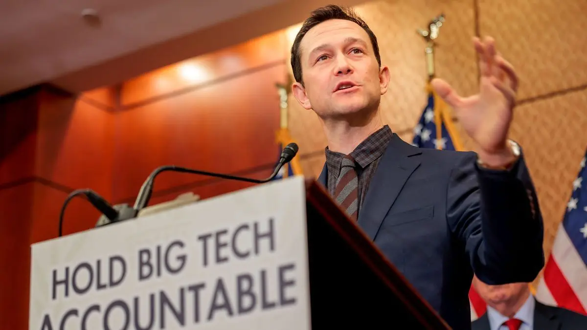 Joseph Gordon-Levitt Warns Real AI Threat Comes From Companies Building It, Not Killer Robots