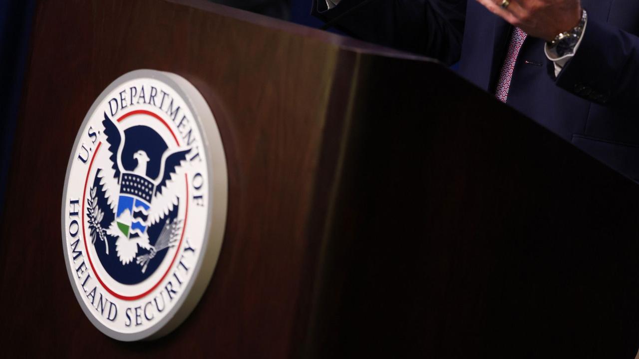 DHS Bans DeepSeek From US Civilian Agencies Over Data Security Concerns