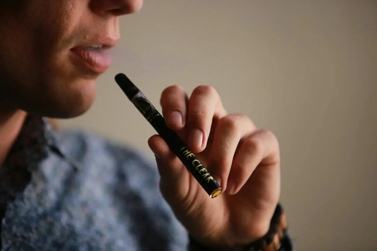 AI Bots Flood UK Vape Consultation: 90,835 Fake Responses Attempt to Derail Public Health Policy
